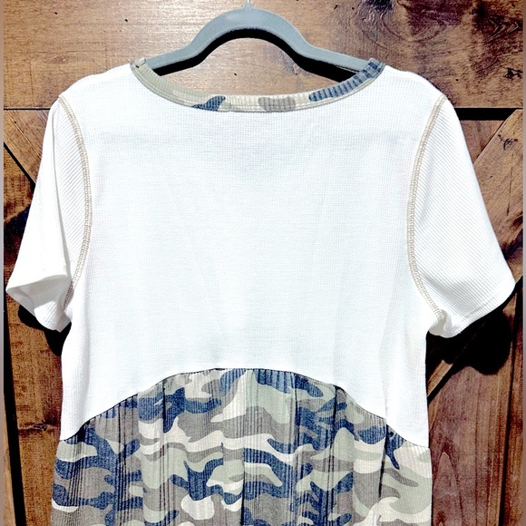 EUC Hopely Camo Babydoll Ragland Short Sleeve Top Sz Large - Picture 8 of 15